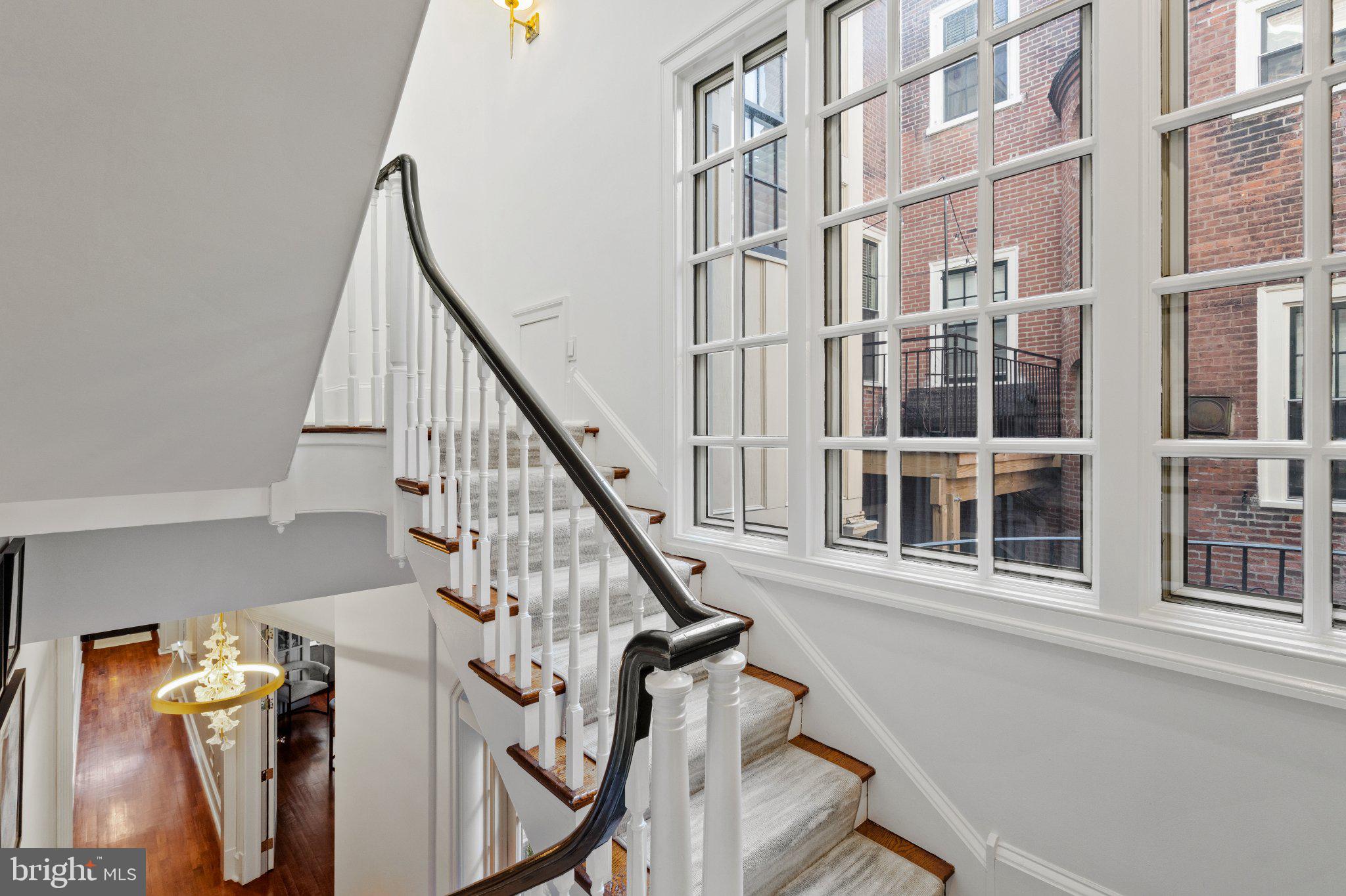 WASHINGTON SQ WEST - Residential