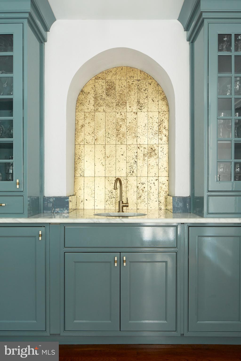 WASHINGTON SQ WEST - Residential