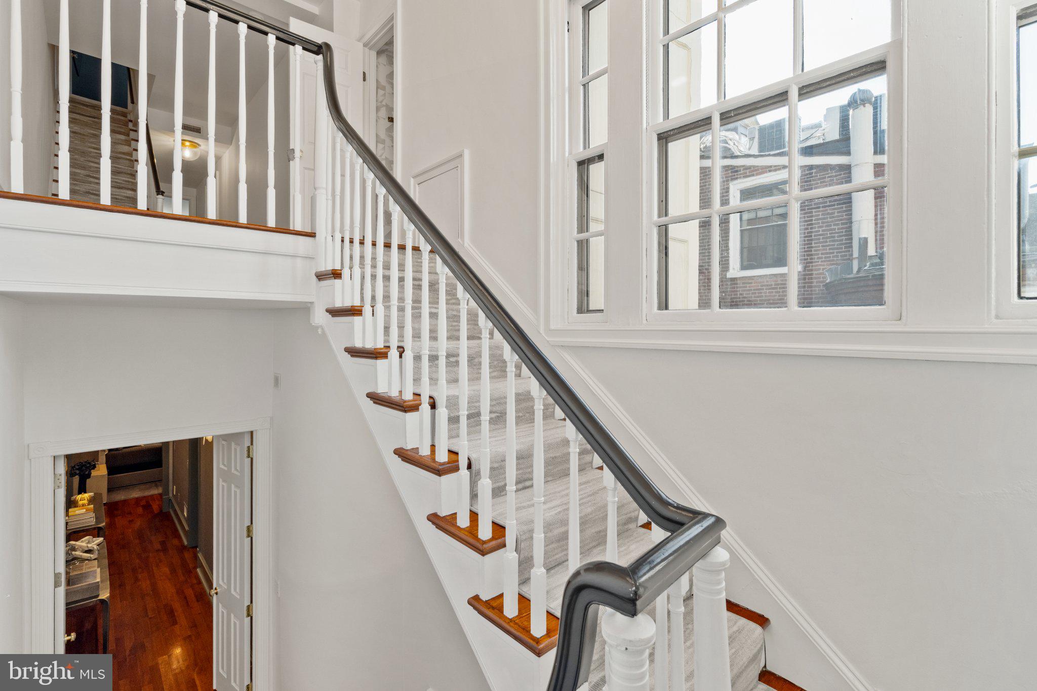 WASHINGTON SQ WEST - Residential