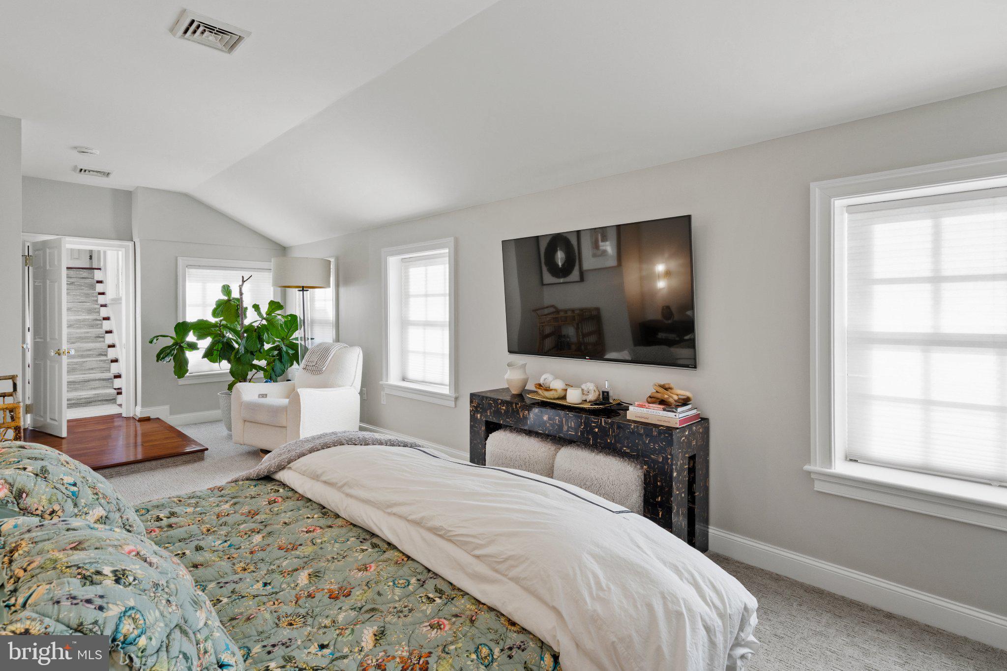 WASHINGTON SQ WEST - Residential