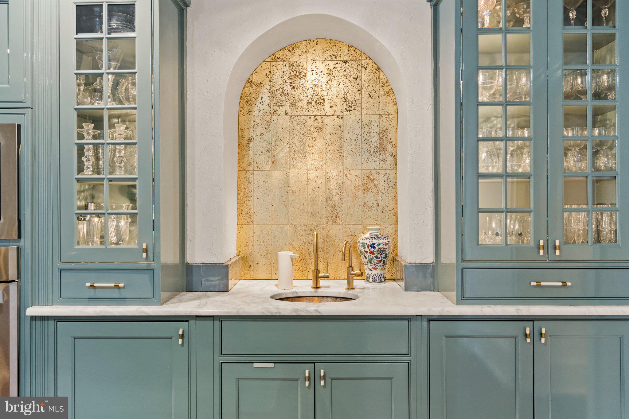 WASHINGTON SQ WEST - Residential