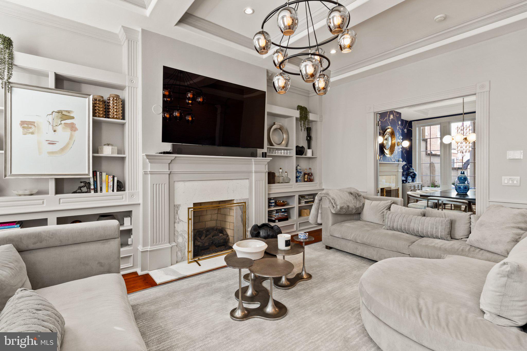 WASHINGTON SQ WEST - Residential