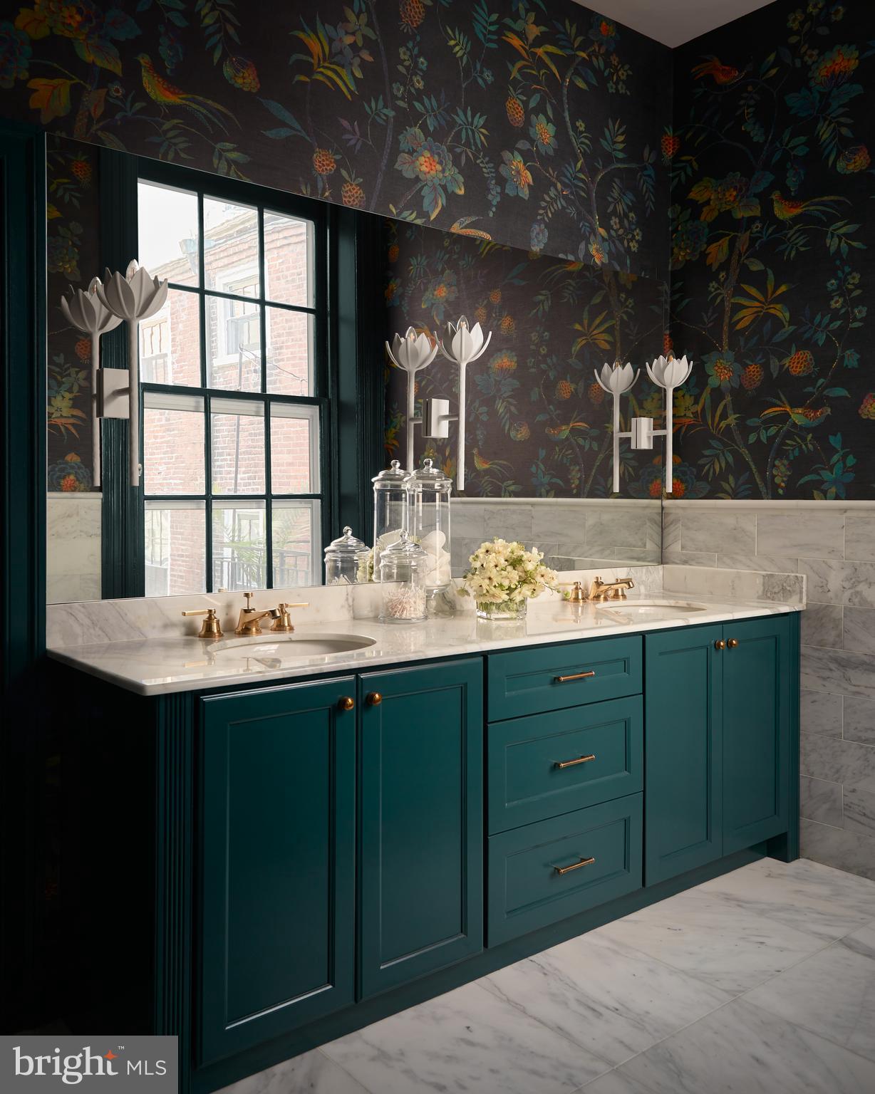 WASHINGTON SQ WEST - Residential