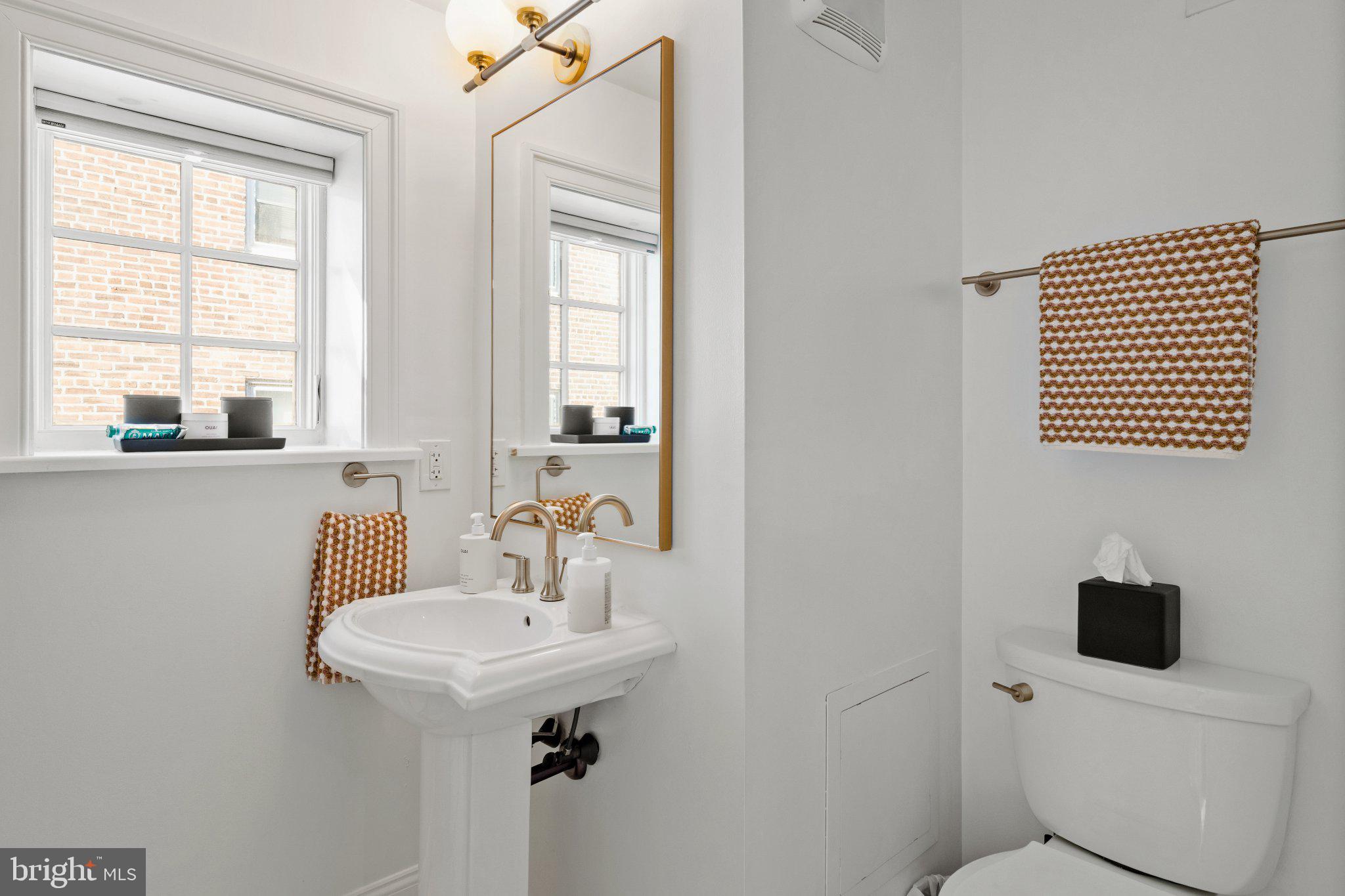 WASHINGTON SQ WEST - Residential