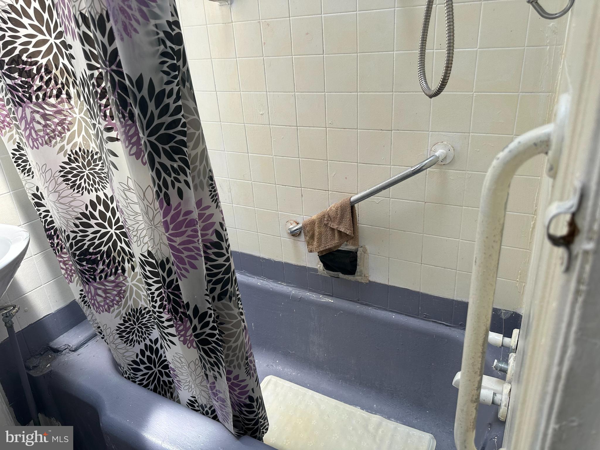 ALLEGHENY WEST - Residential