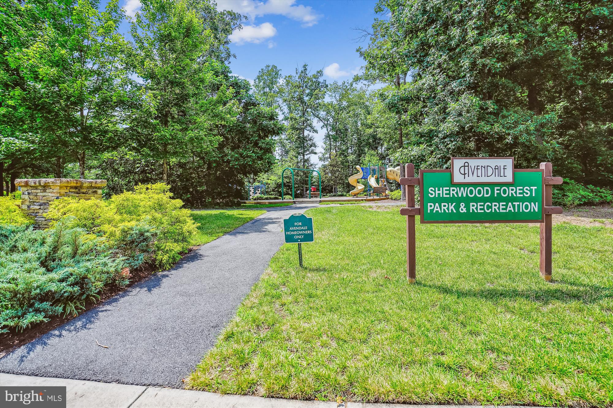 AVENDALE WOODLAND GROVE - Residential