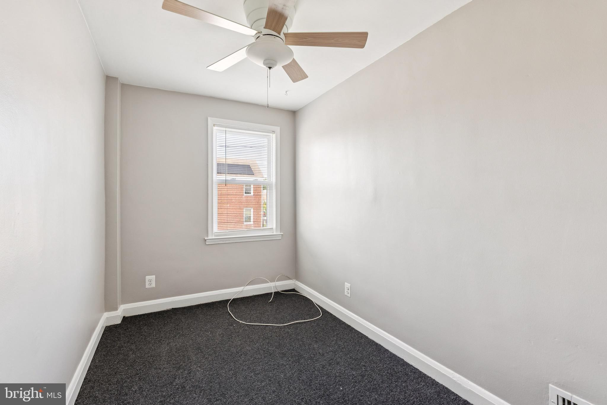 BELAIR-EDISON - Residential Lease
