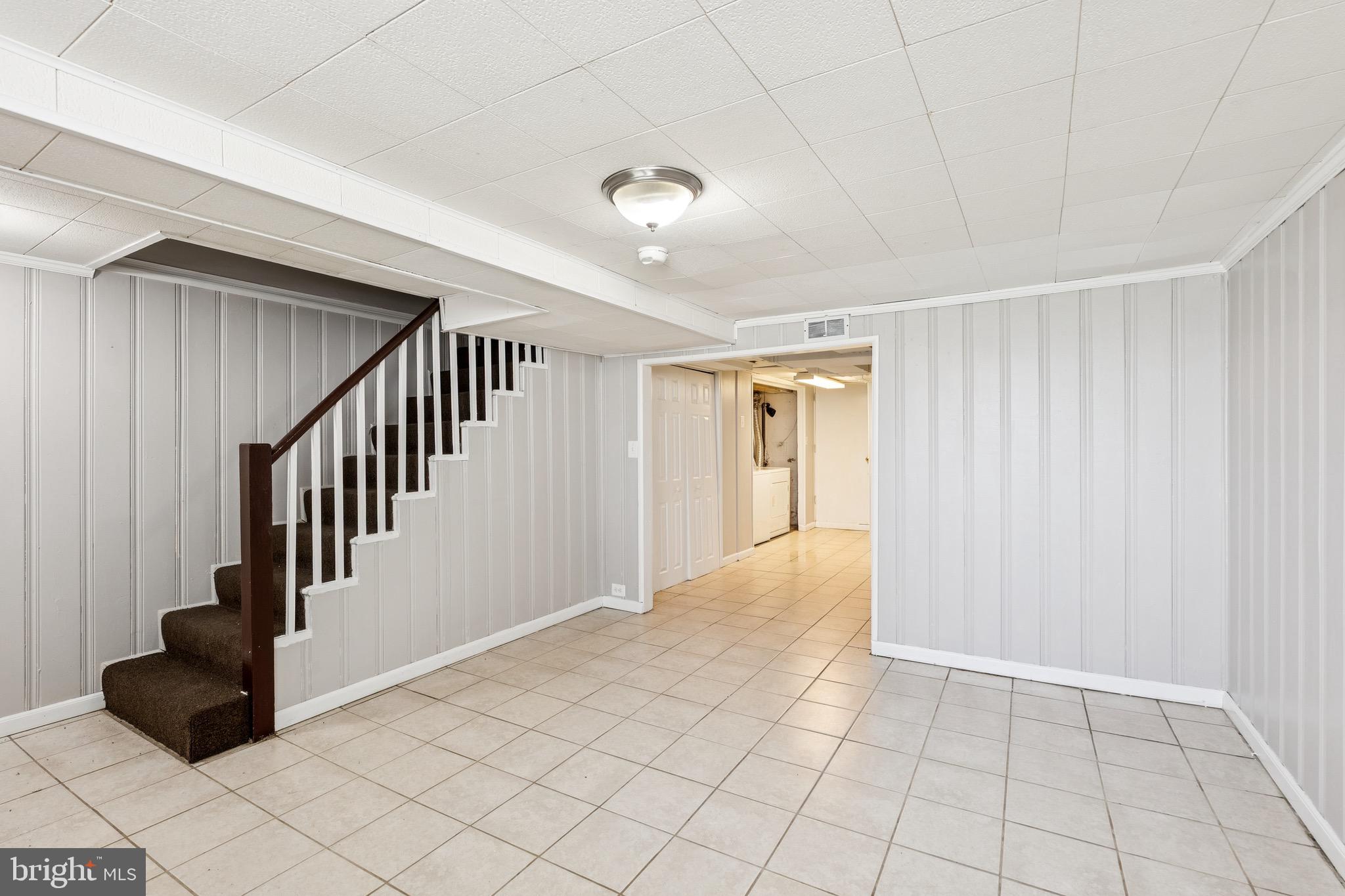 BELAIR-EDISON - Residential Lease