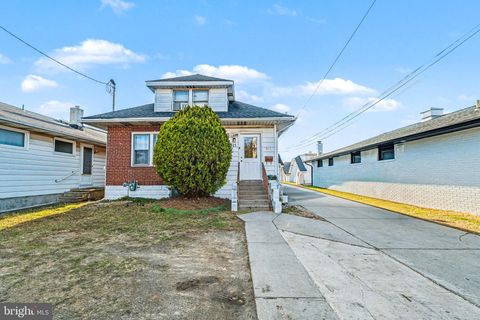 Photo of 511 N Black Horse Pike, RUNNEMEDE, NJ 08078 (MLS # NJCD2112916)