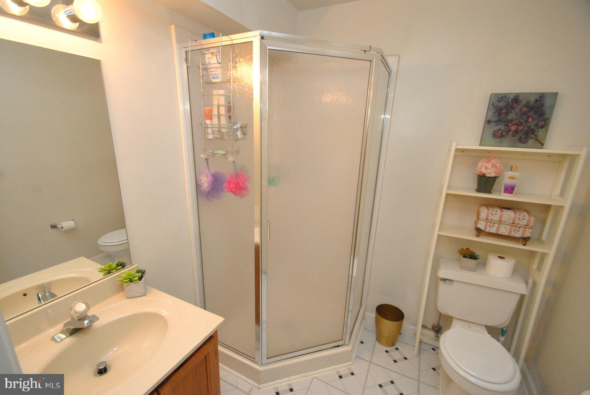 ROLLING VIEW GREEN - Residential