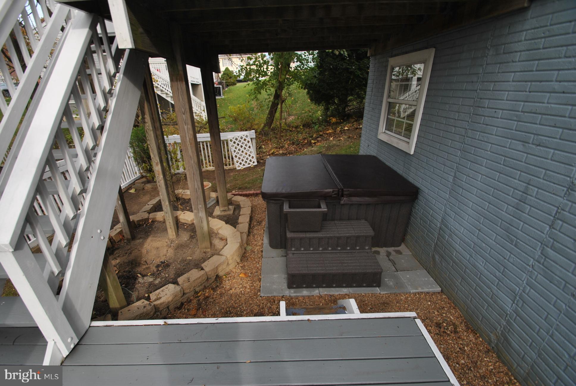 ROLLING VIEW GREEN - Residential