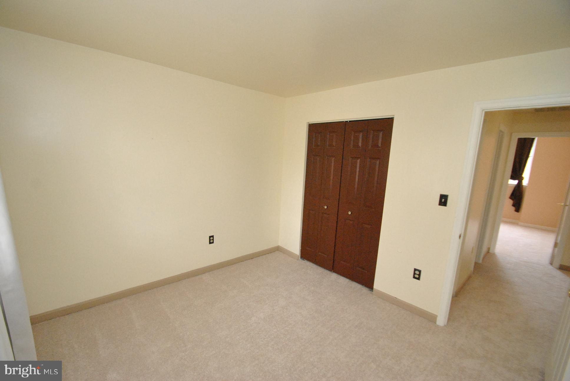 ROLLING VIEW GREEN - Residential