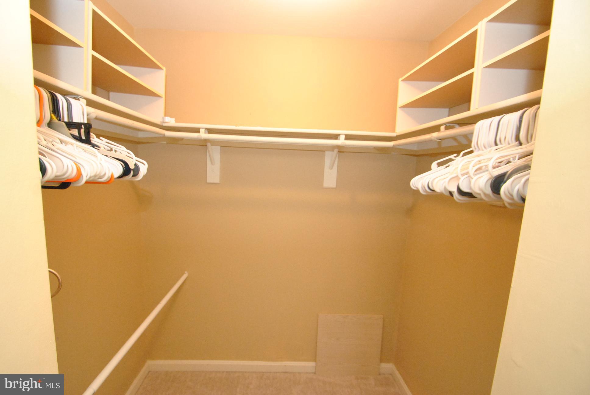 ROLLING VIEW GREEN - Residential