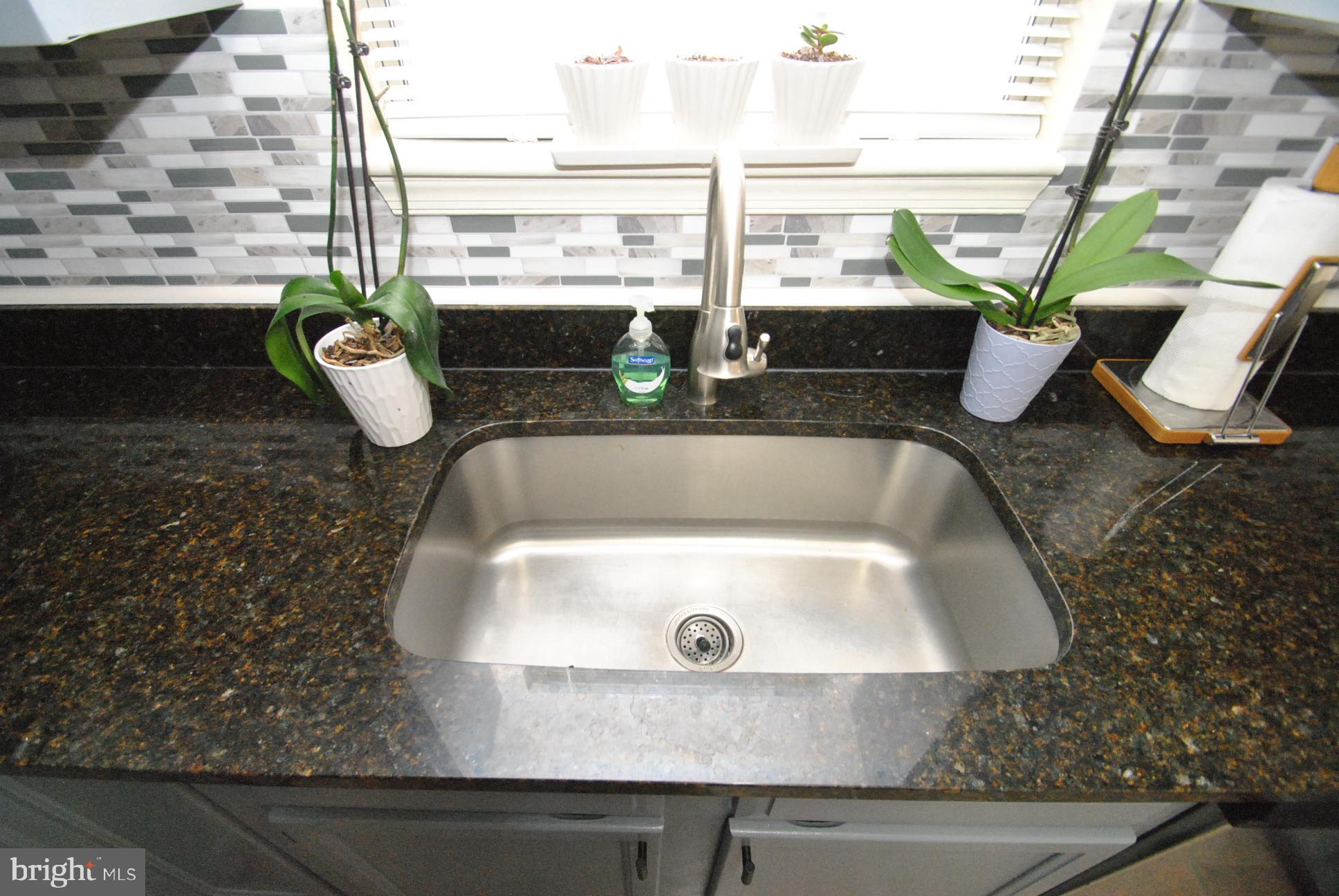 ROLLING VIEW GREEN - Residential