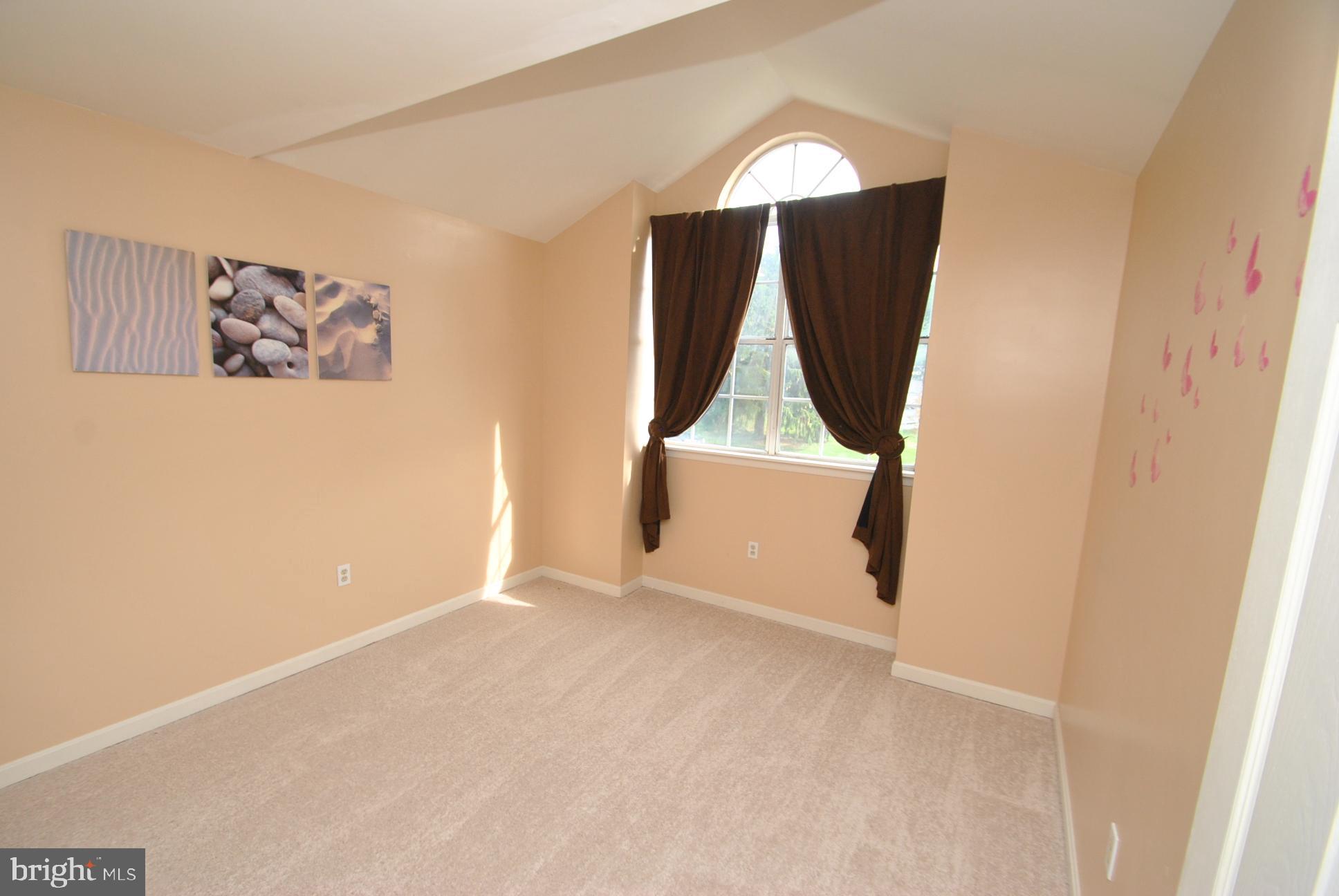 ROLLING VIEW GREEN - Residential