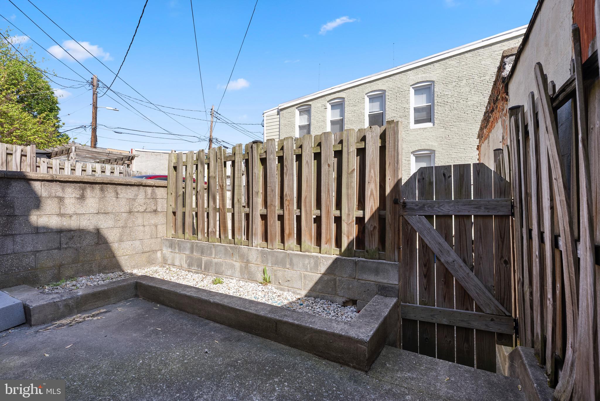 PATTERSON PLACE - Residential