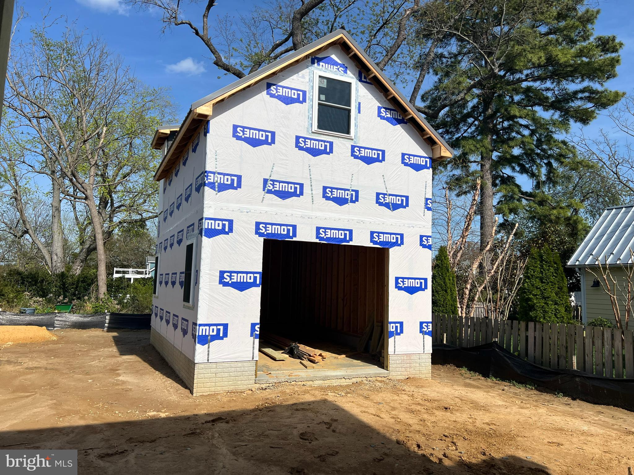 14270 CALVERT STREET