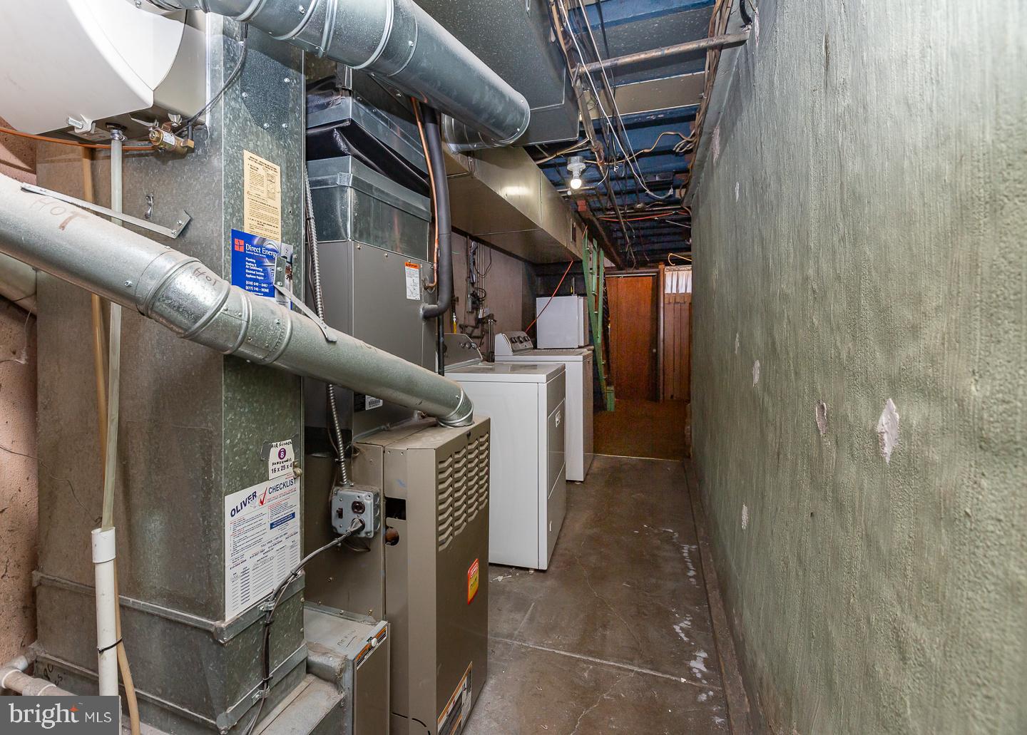 CLIFTON HEIGHTS - Residential