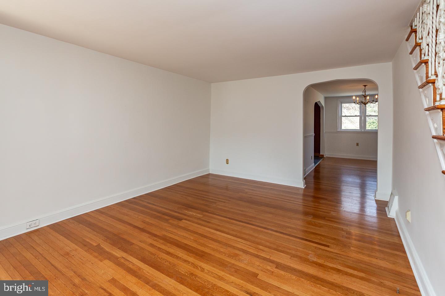 CLIFTON HEIGHTS - Residential