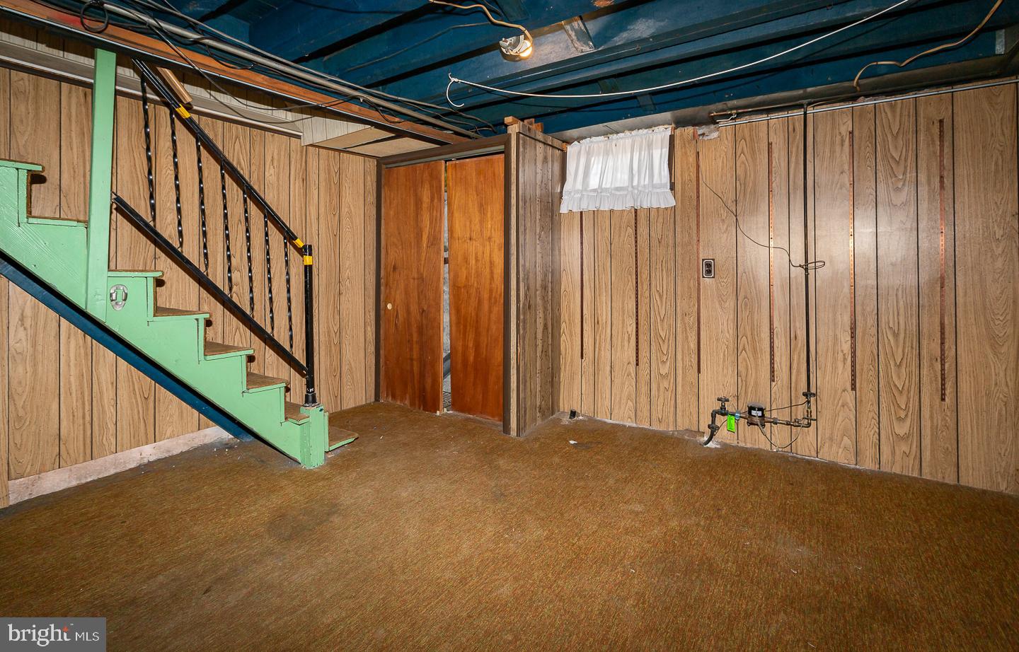 CLIFTON HEIGHTS - Residential