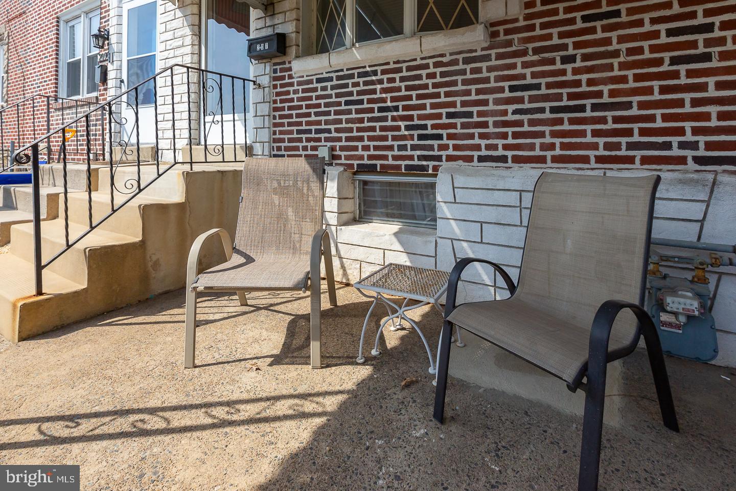 CLIFTON HEIGHTS - Residential