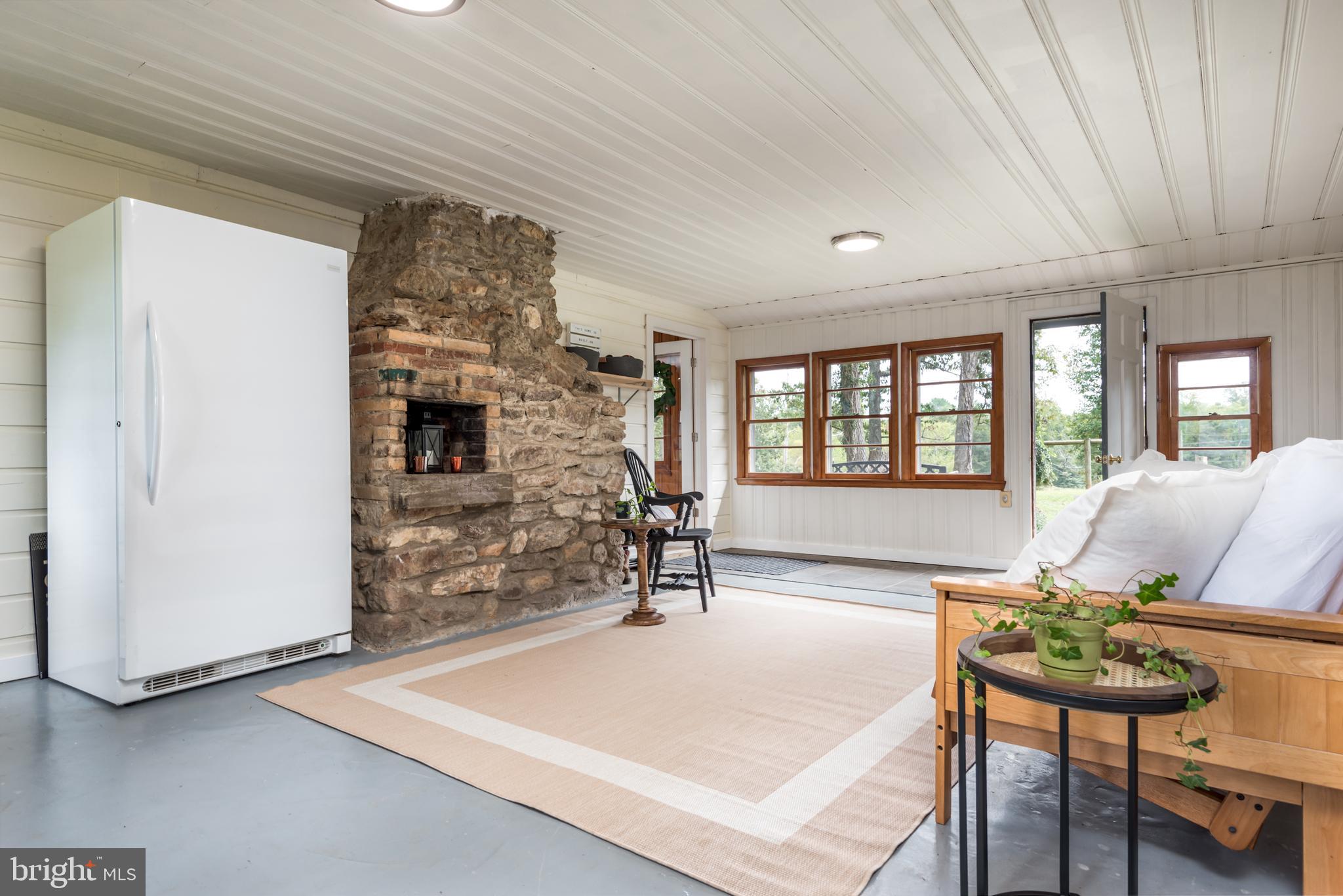 ROWZIE - Residential