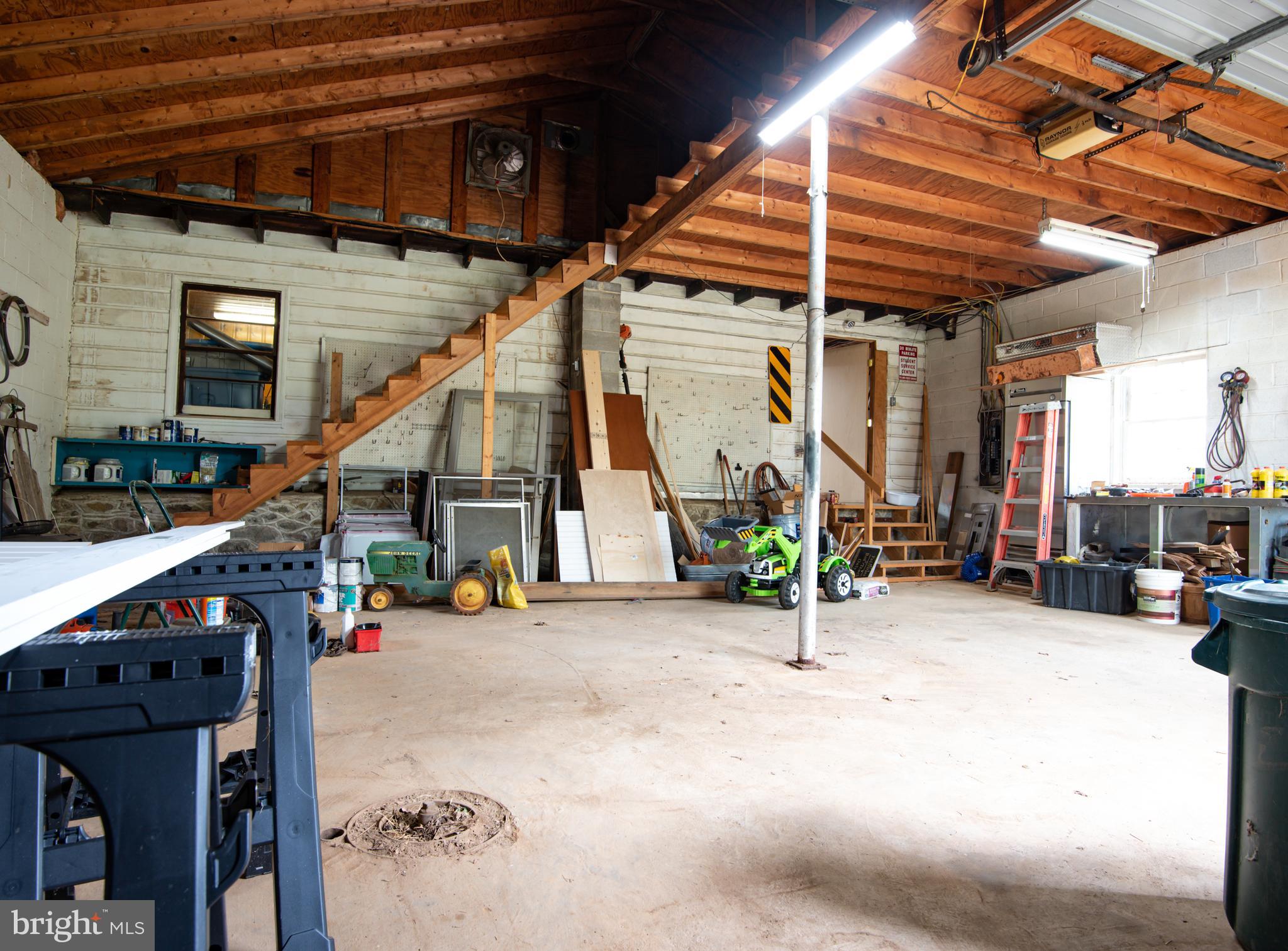 ROWZIE - Residential