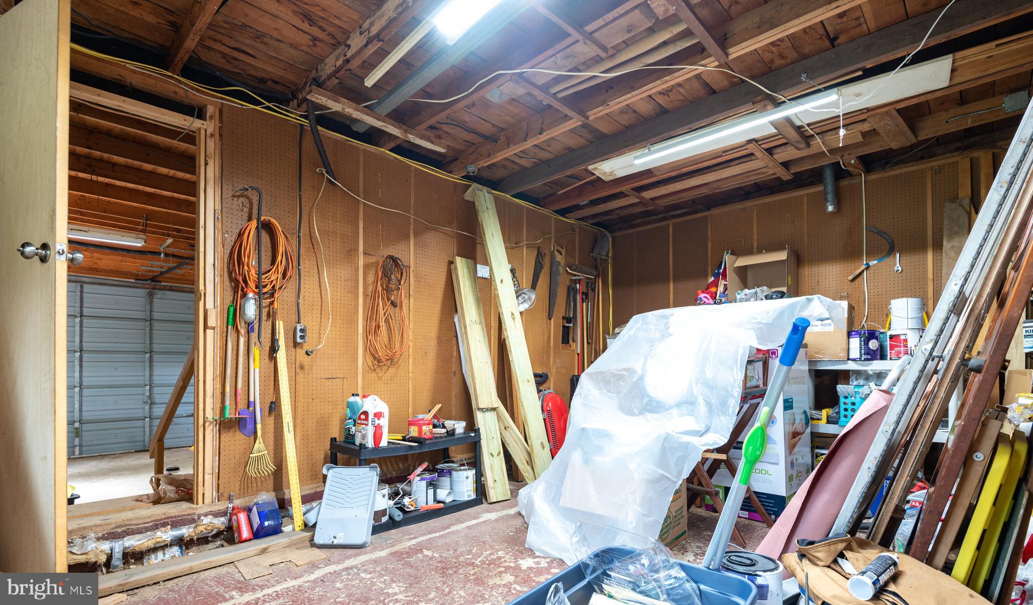 ROWZIE - Residential