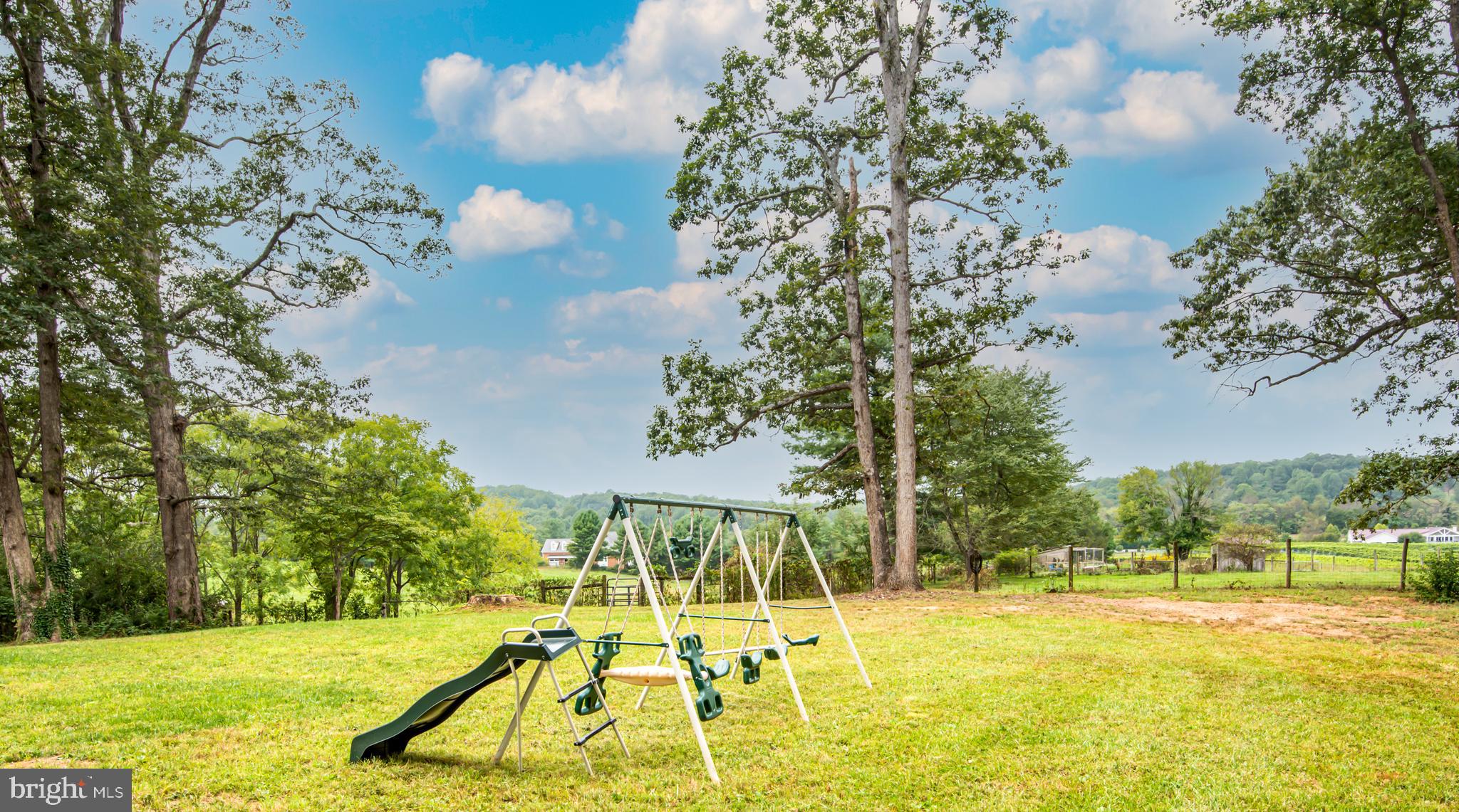 ROWZIE - Residential