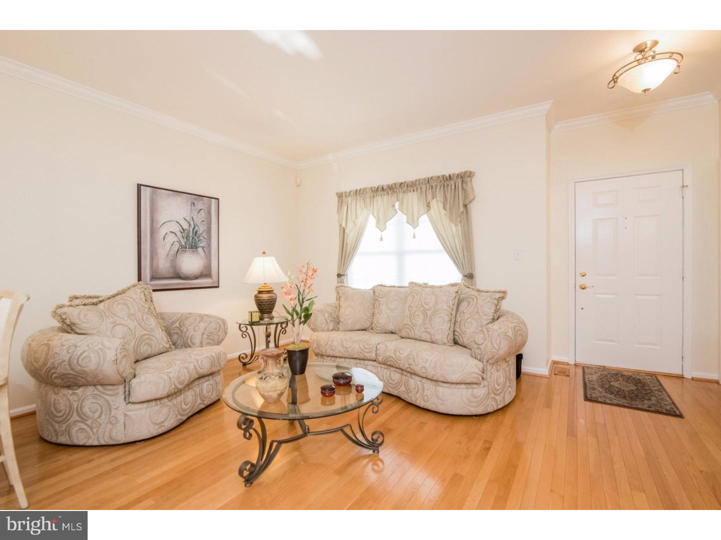 SITERS SQUARE - Residential