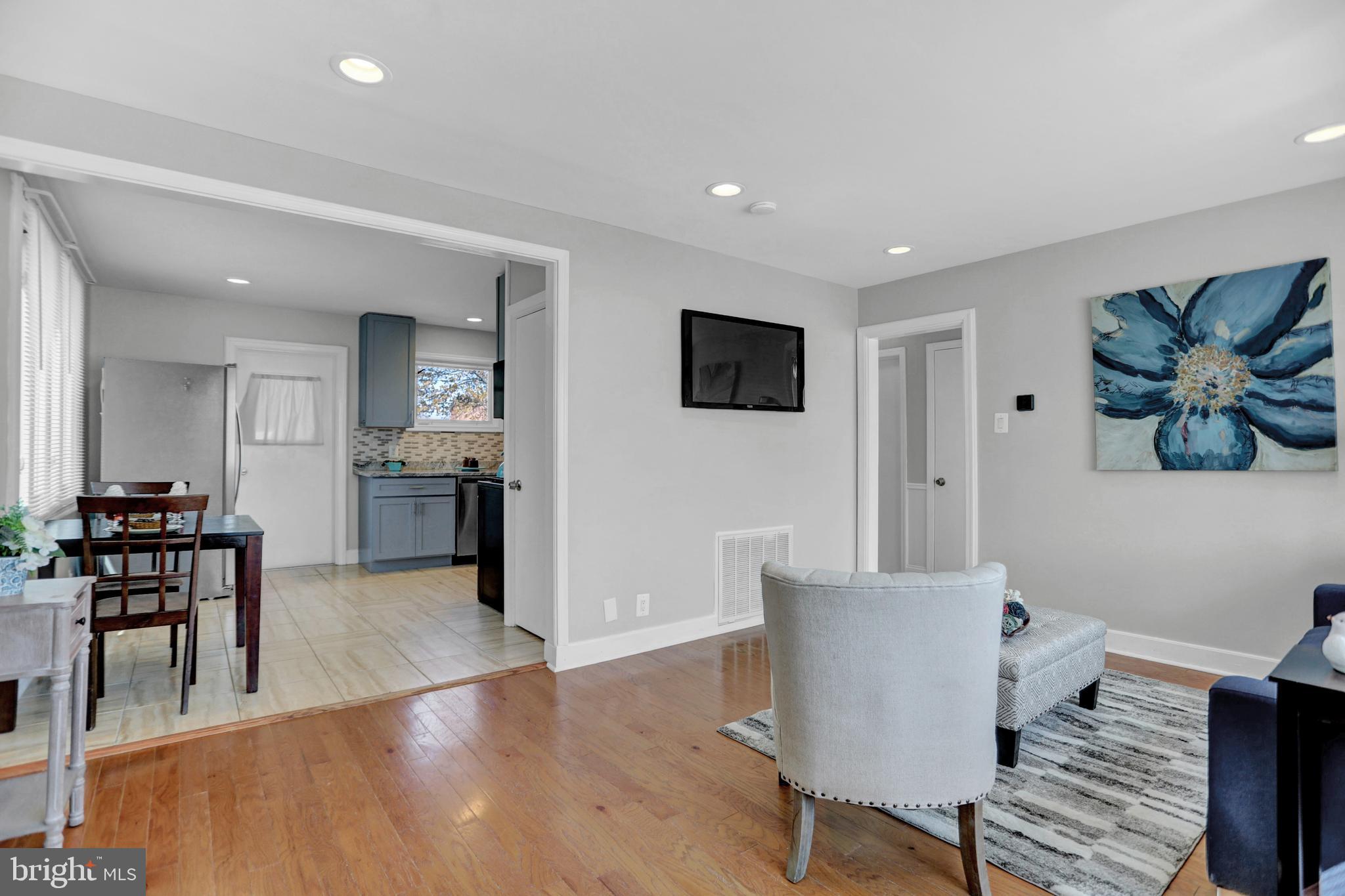 WATERSEDGE - Residential