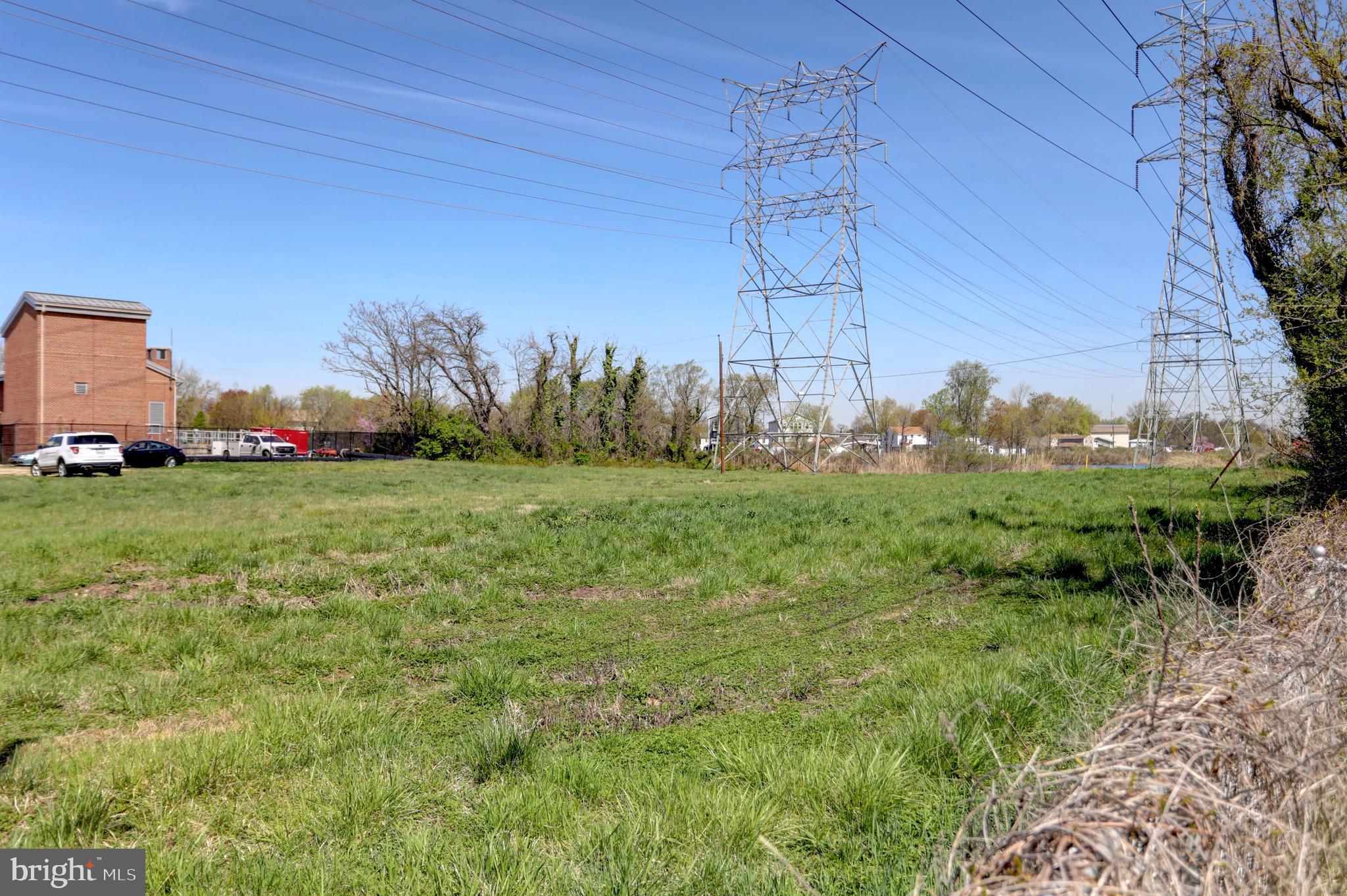 WATERSEDGE - Residential