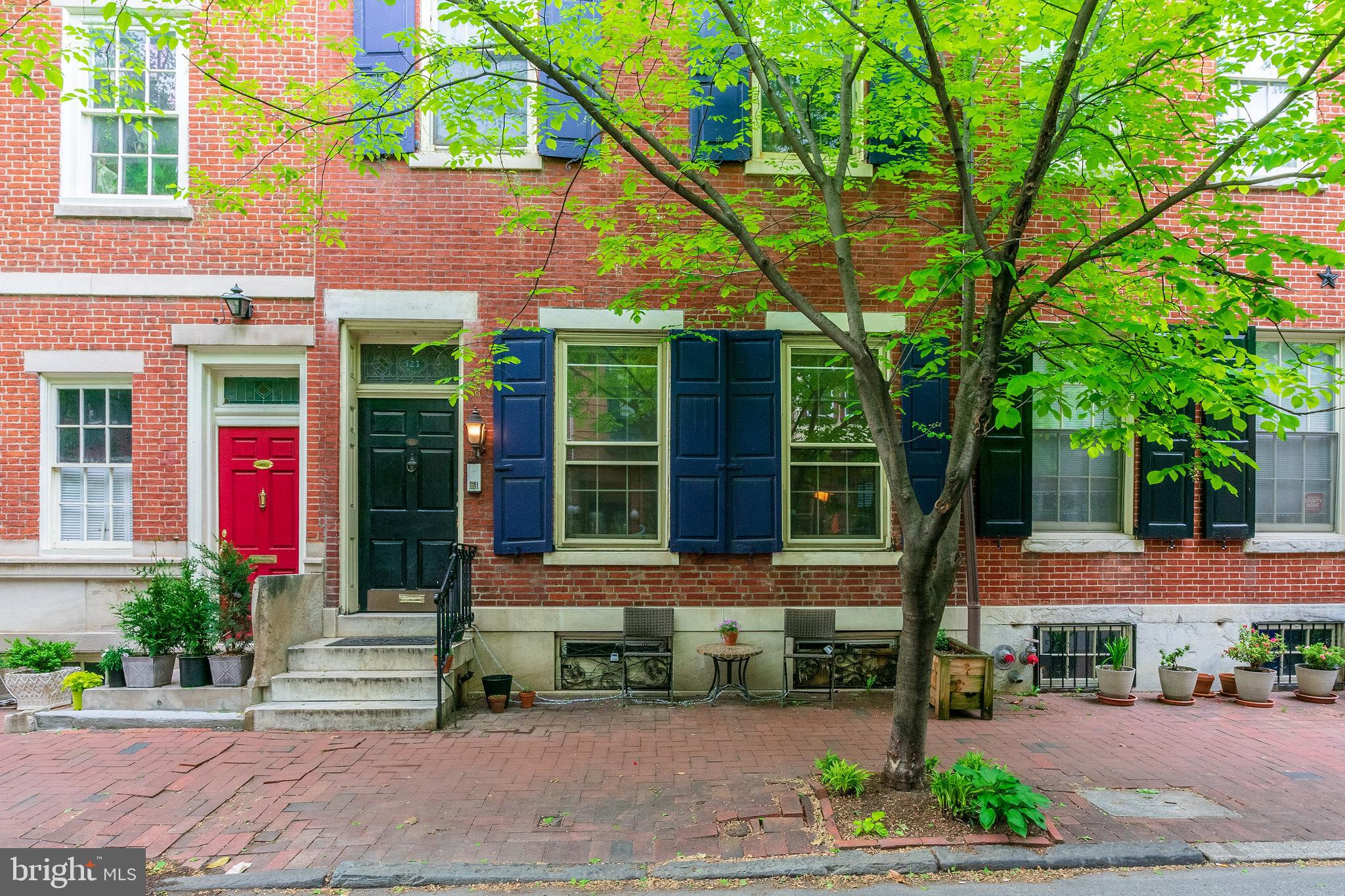 SOCIETY HILL - Residential Lease