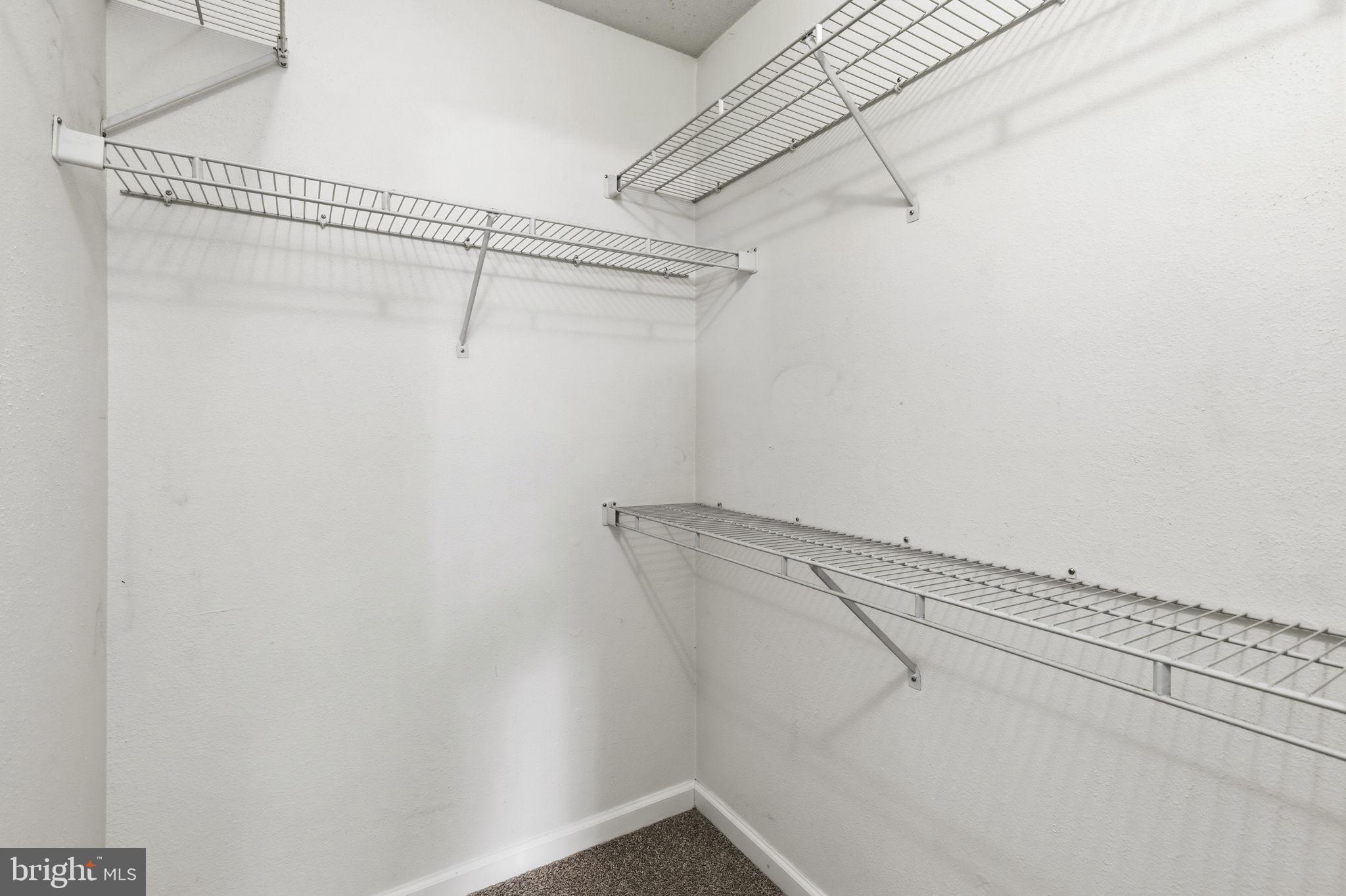 ENGLISH COUNTRY MANOR - Residential