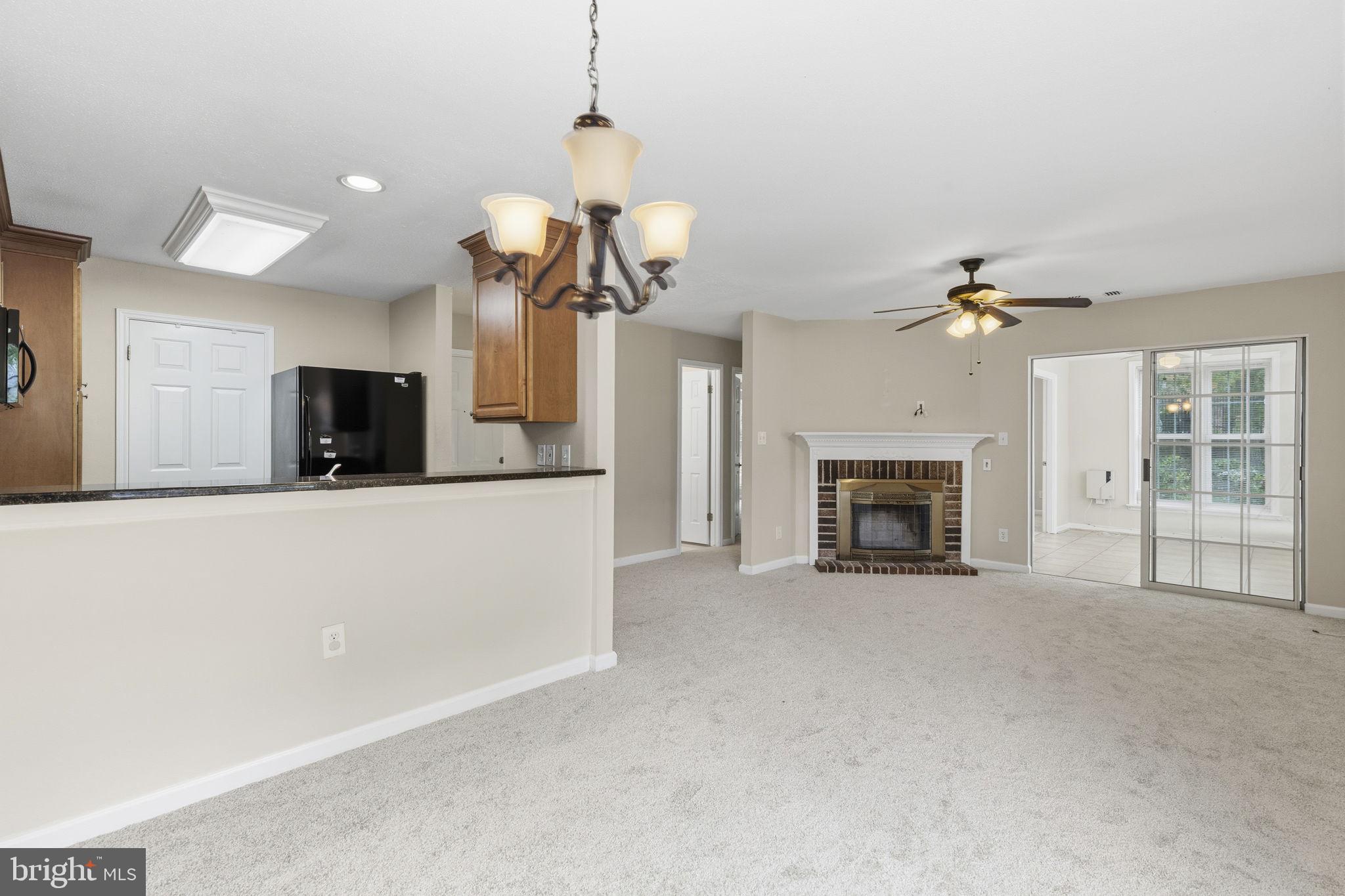 ENGLISH COUNTRY MANOR - Residential