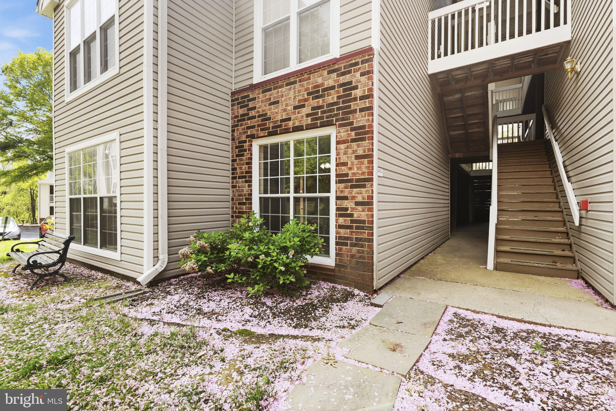 ENGLISH COUNTRY MANOR - Residential