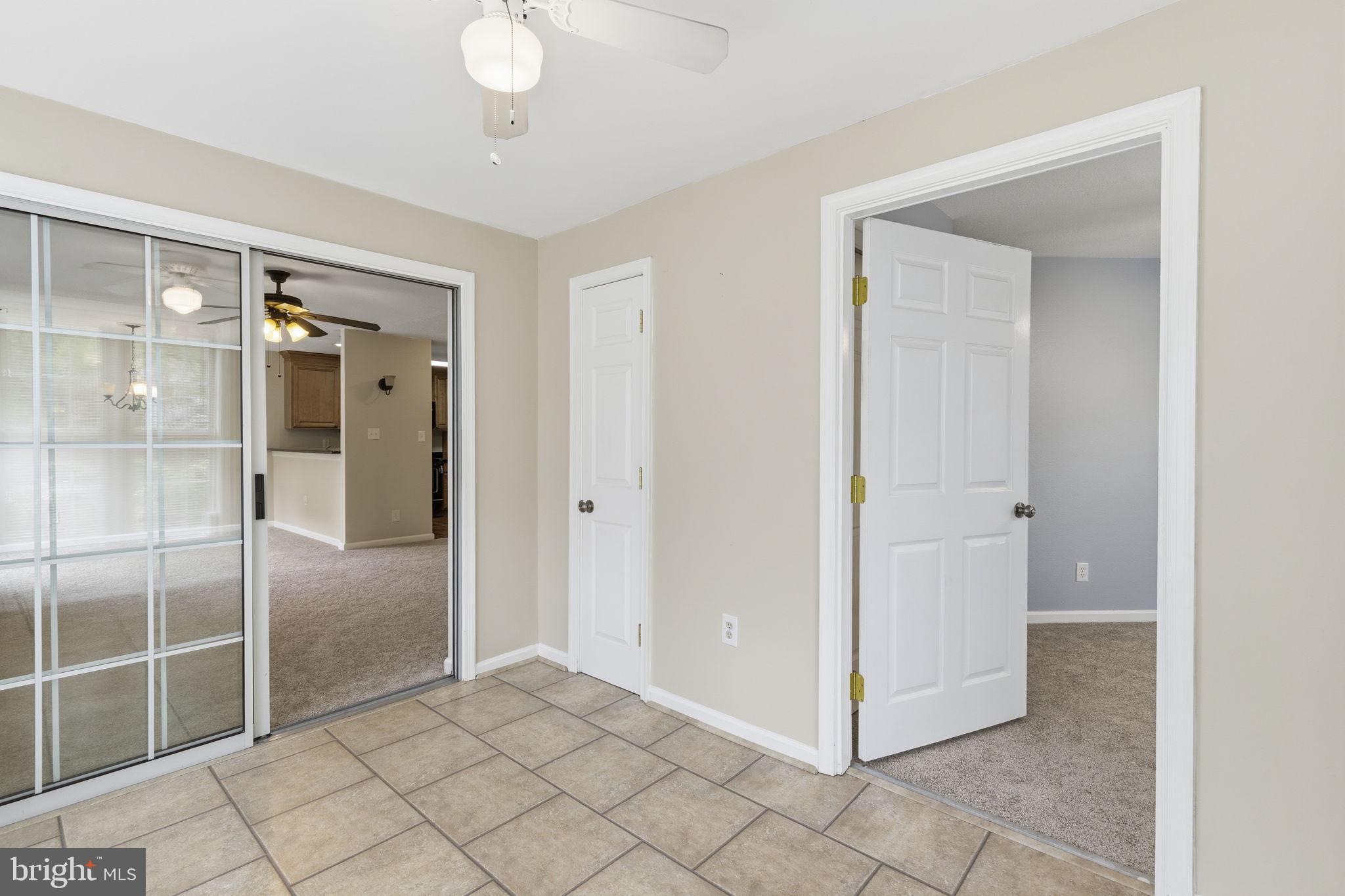 ENGLISH COUNTRY MANOR - Residential