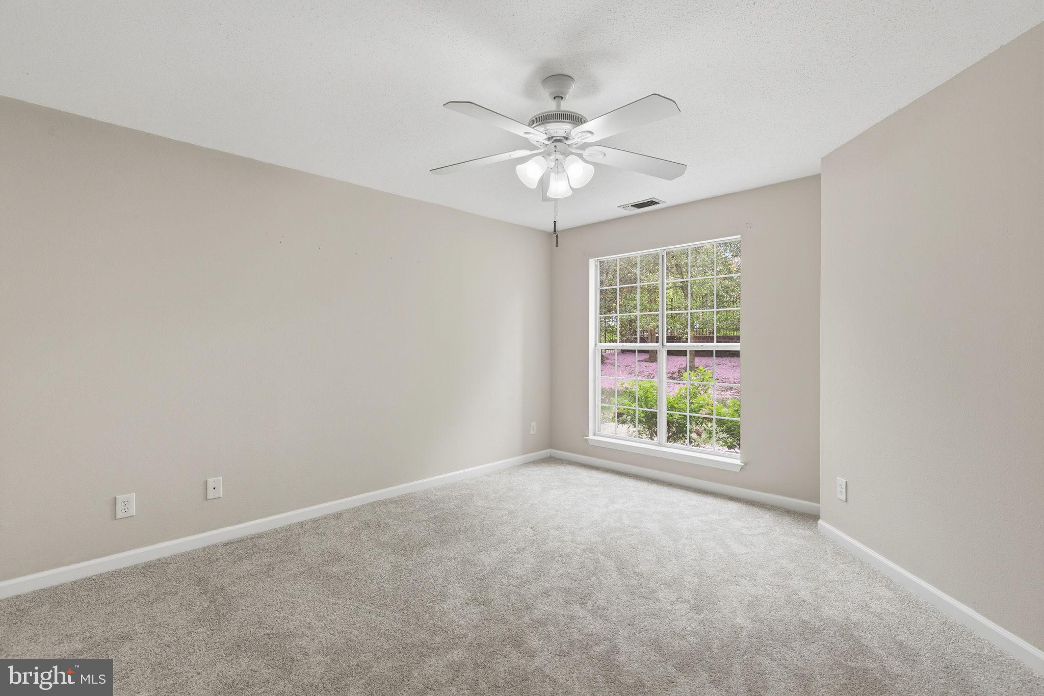 ENGLISH COUNTRY MANOR - Residential