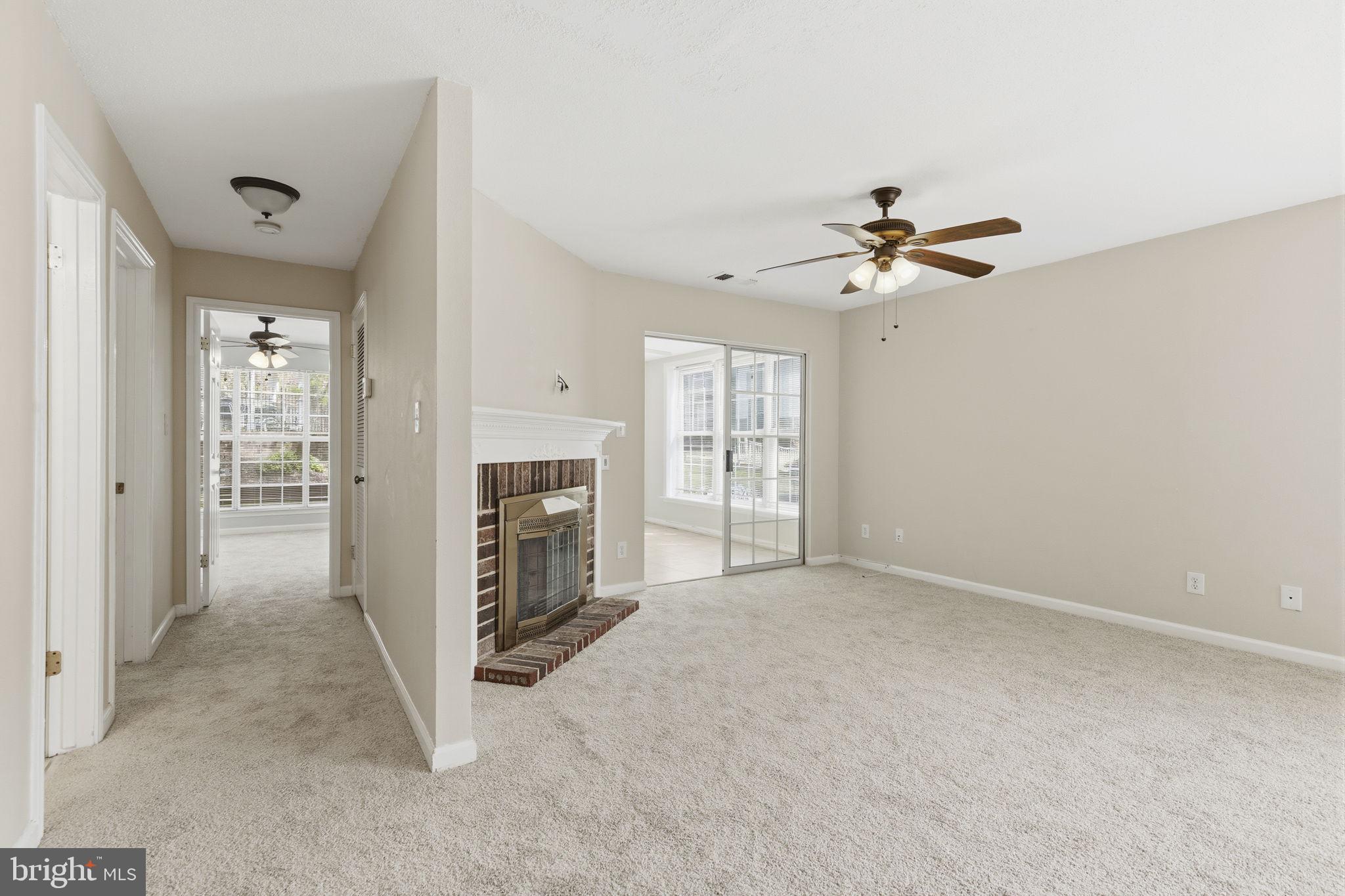 ENGLISH COUNTRY MANOR - Residential