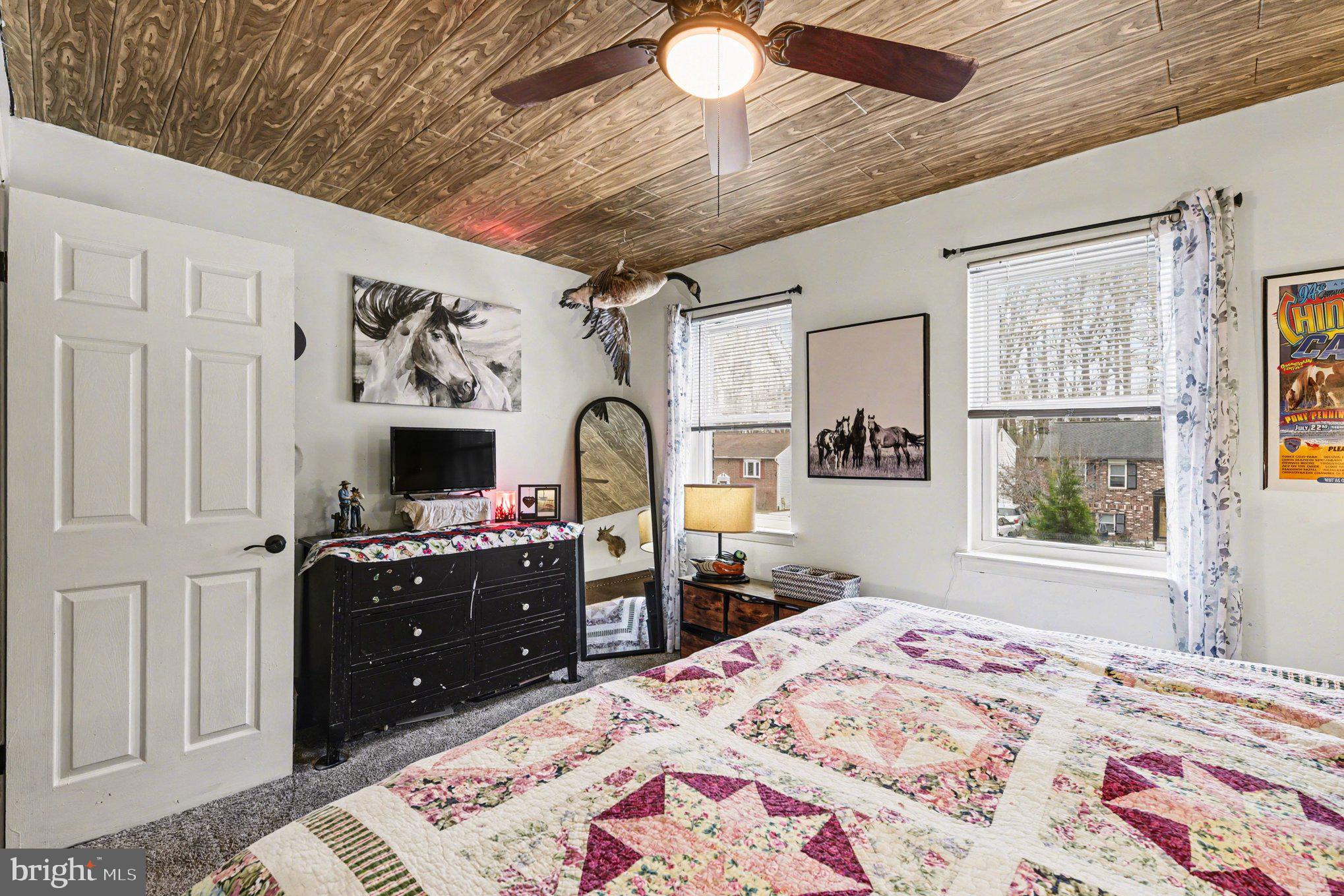 HARBOUR OAKS - Residential