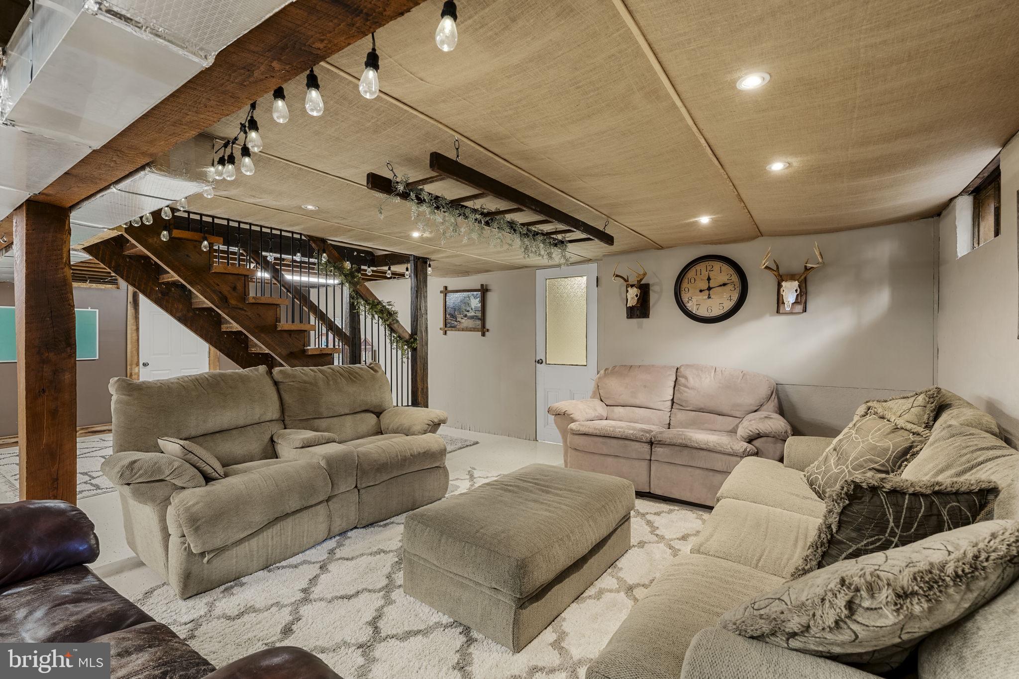 EAST COCALICO TWP - Residential