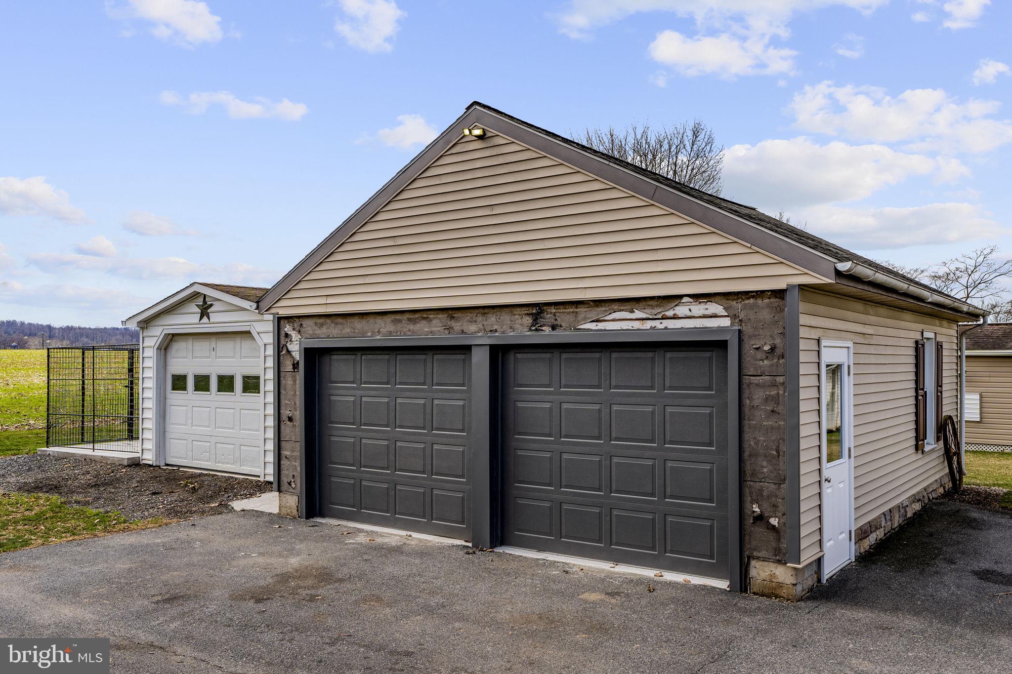 EAST COCALICO TWP - Residential