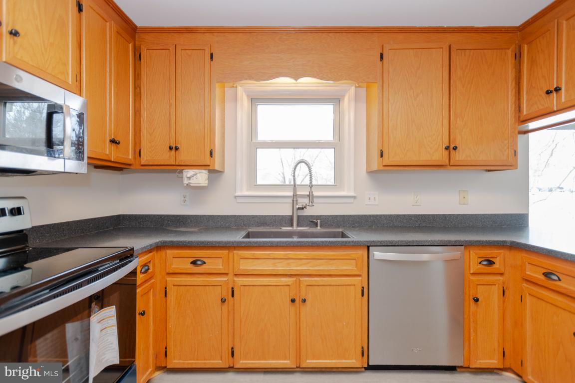 FARMINGTON HEIGHTS - Residential