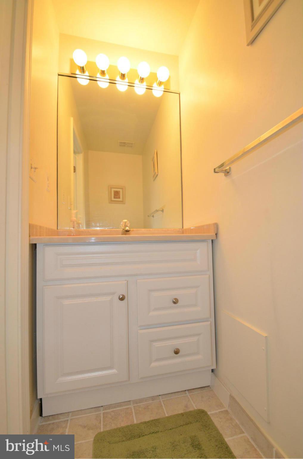 ROLAND PARK - Residential