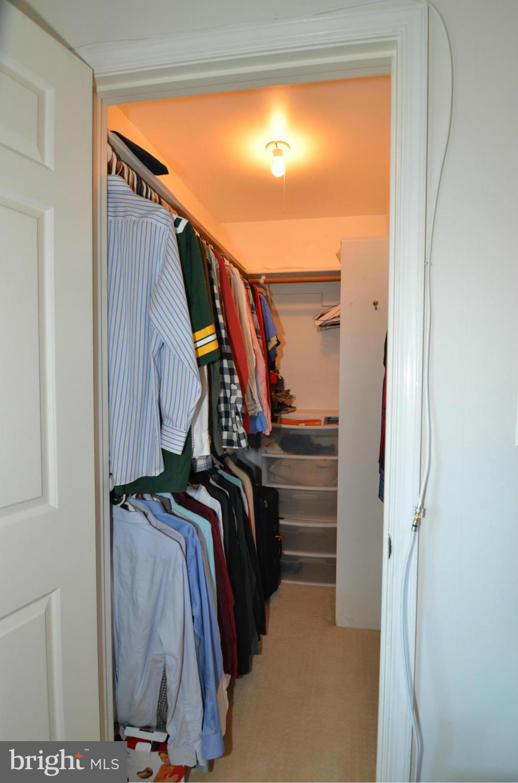 ROLAND PARK - Residential