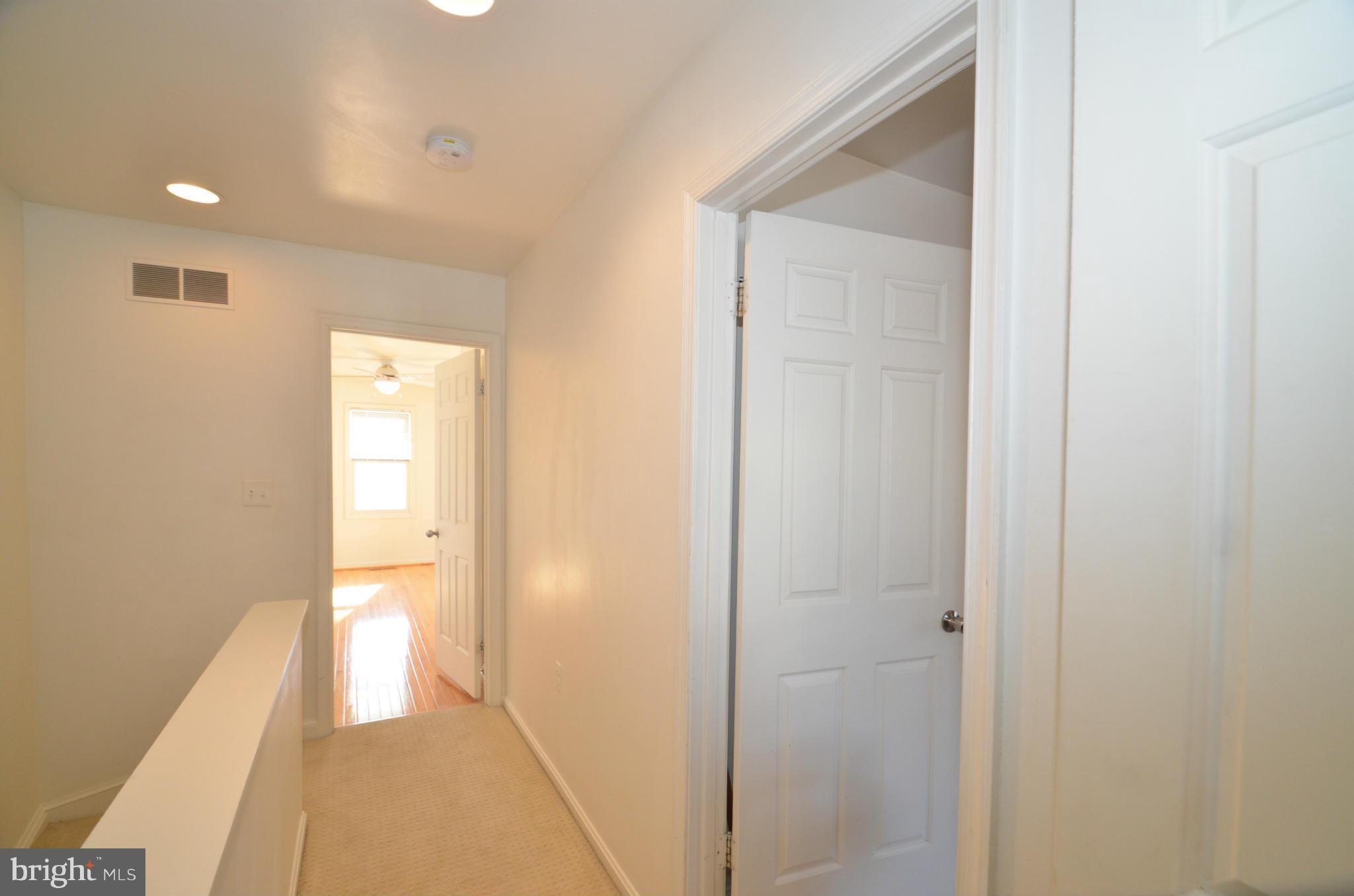 ROLAND PARK - Residential