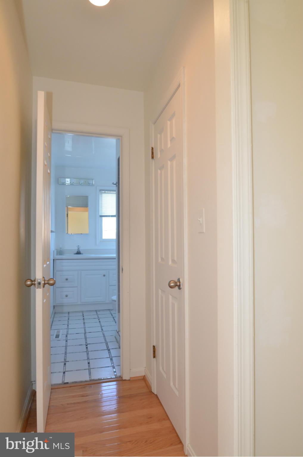 ROLAND PARK - Residential