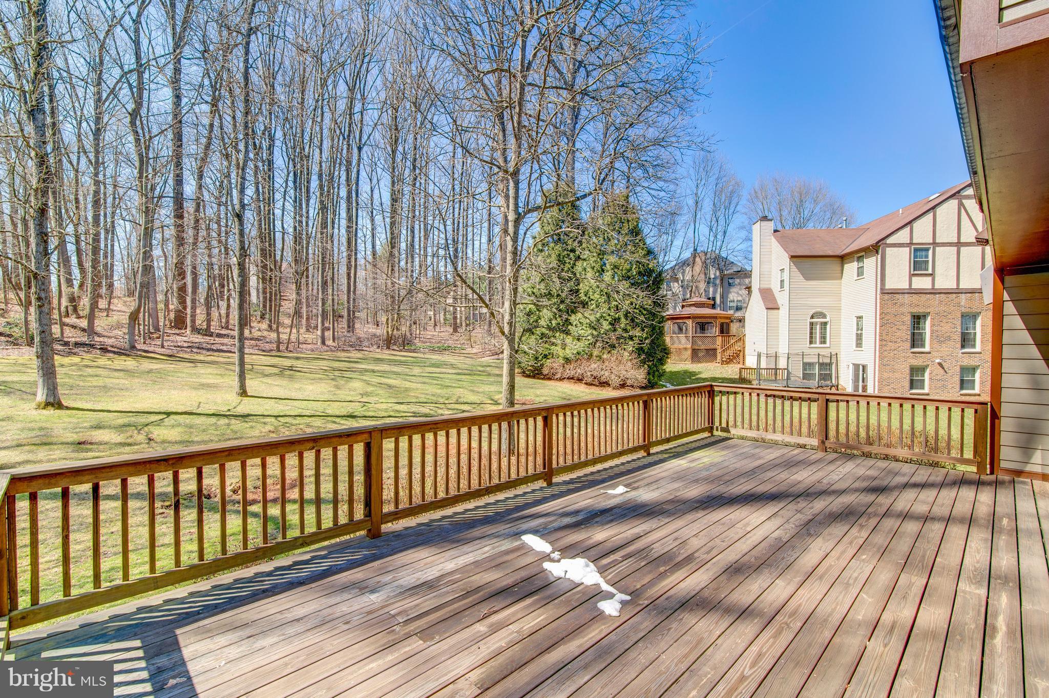 HICKORY HOLLOW FOREST - Residential