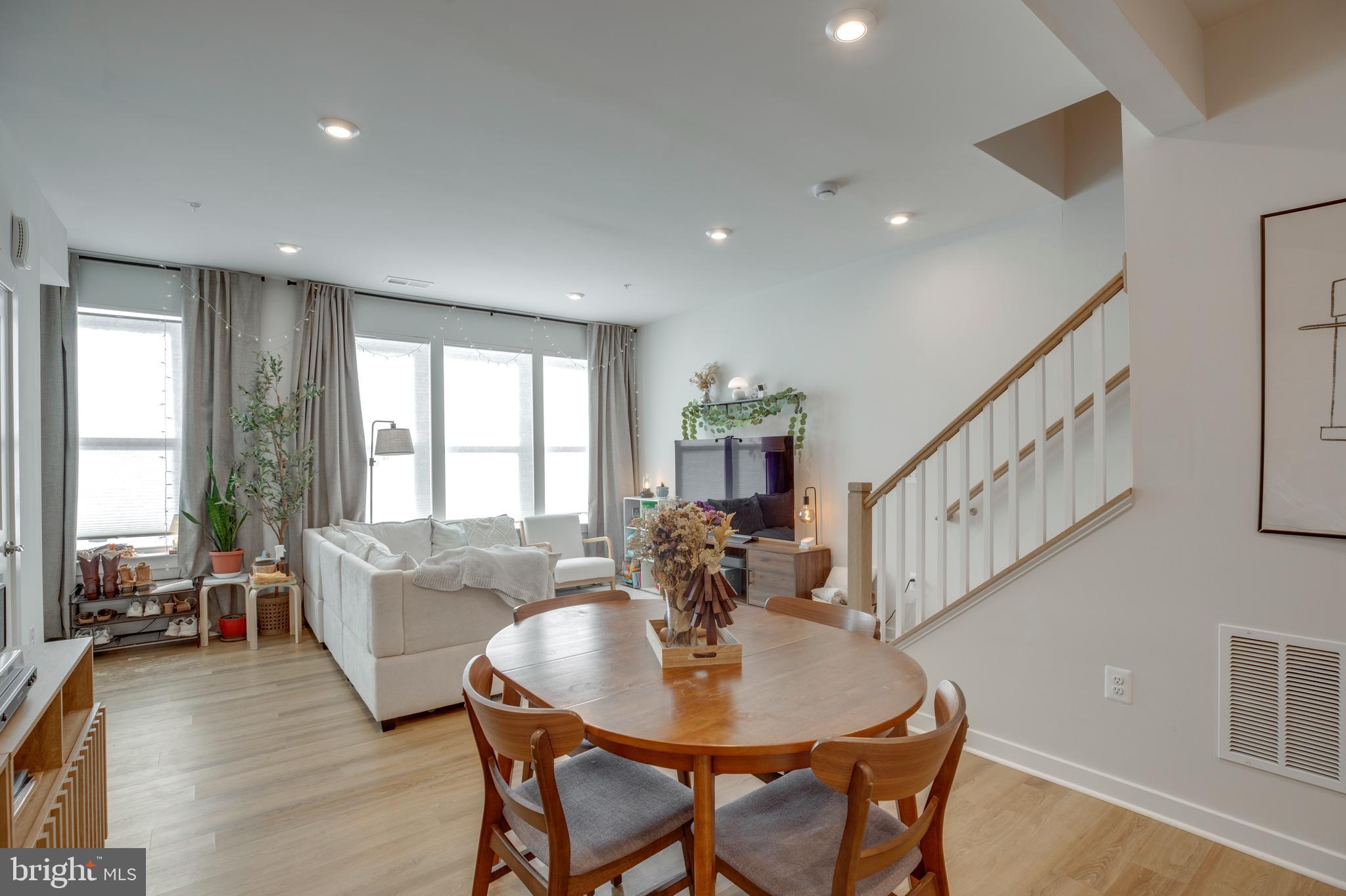 WESTFIELD - Residential