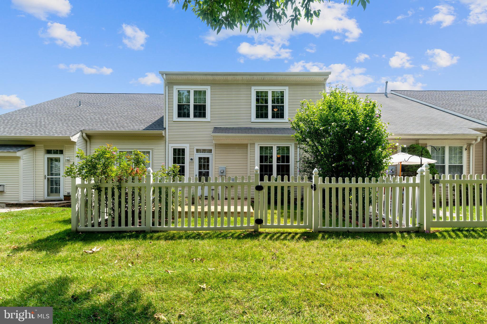 HERITAGE HUNT - Residential